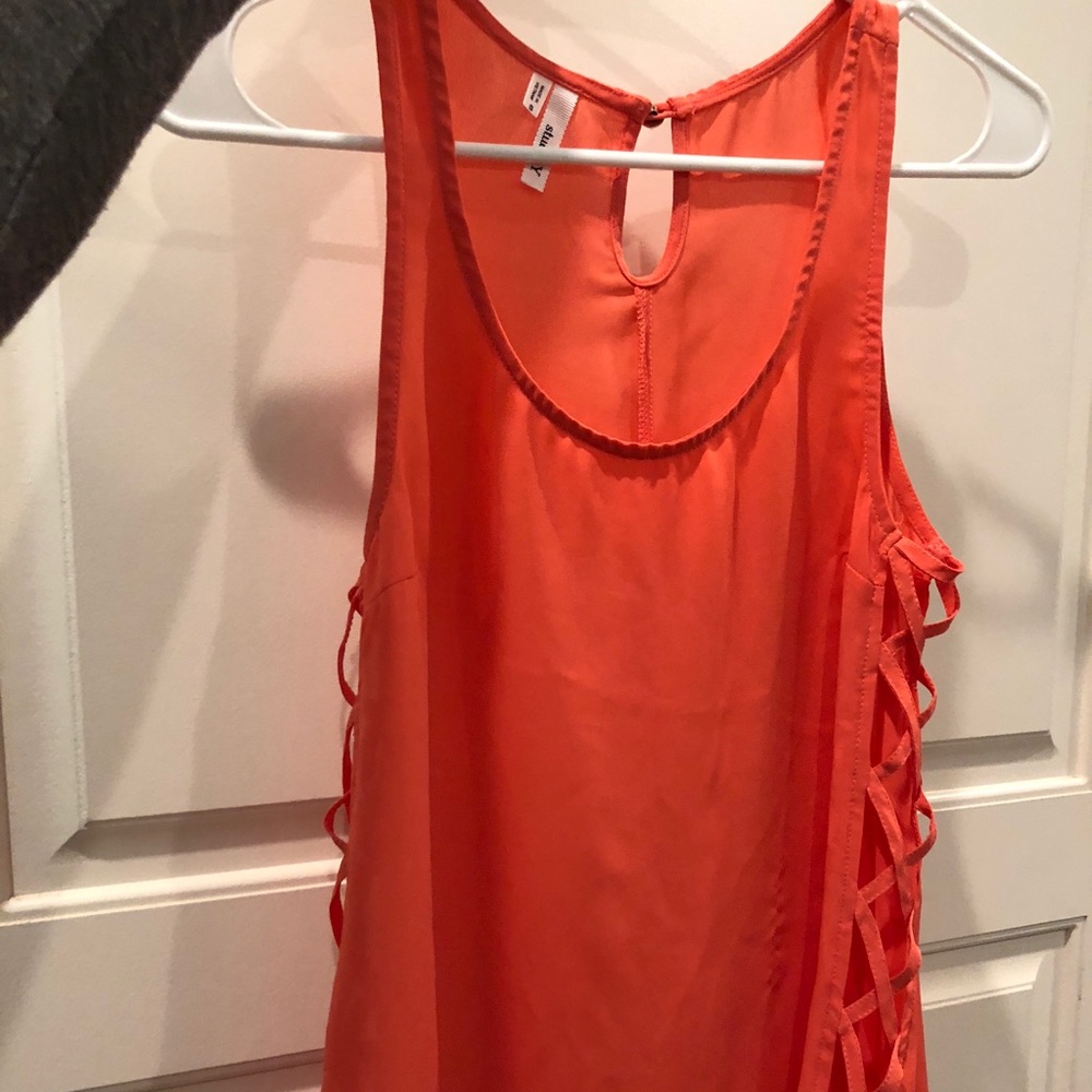 Open sides tank top
